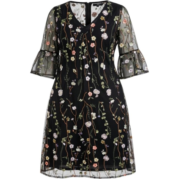 Spense Dresses & Skirts - Spense NWT Black Floral Embroidered‎ Mesh Bell Sleeve Dress Women's Size 10